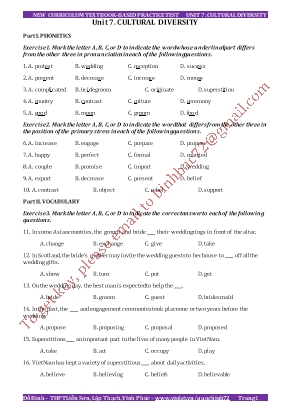 New curriculum textbased tests - Unit 7: Cultural diversity - Đỗ Bình